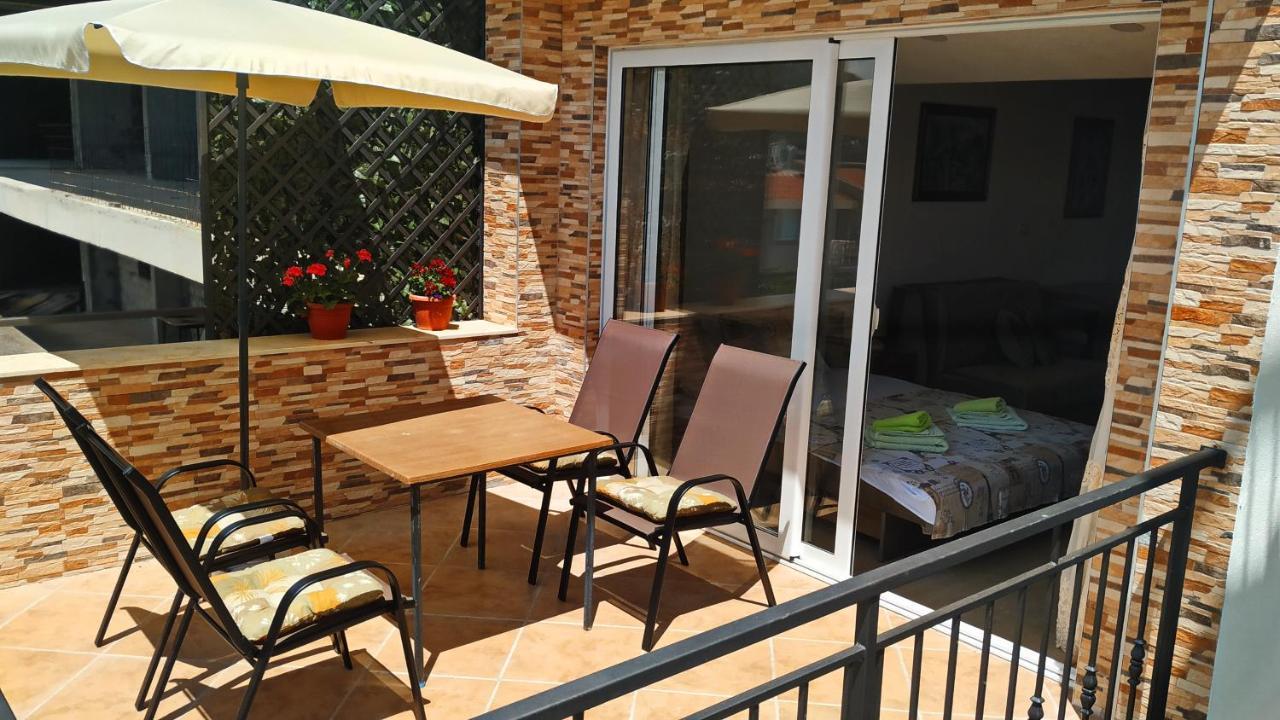 Apartments Abramovic 2 Сутоморе Экстерьер фото